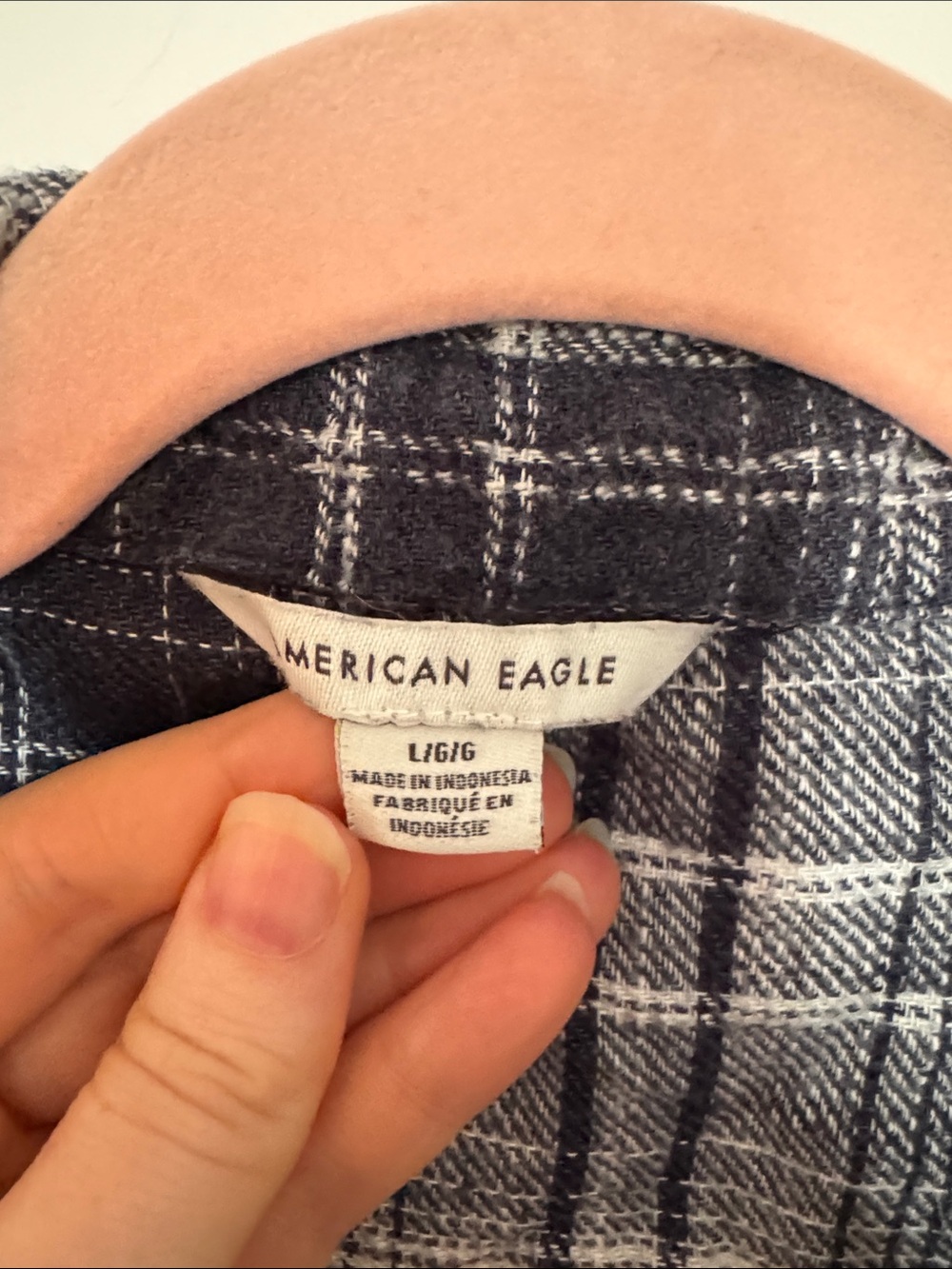 American Eagle Outfitters Black and White Plaid Shirt - Picture 2 of 4